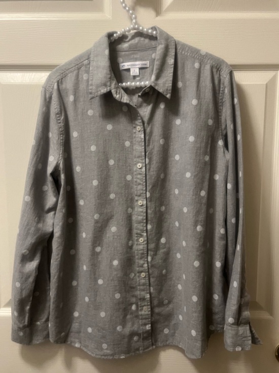 Southern Tide Tops - Southern Tides Women's Grey Polka Dot Button-Front Shirt Cotton Classic. Size LG